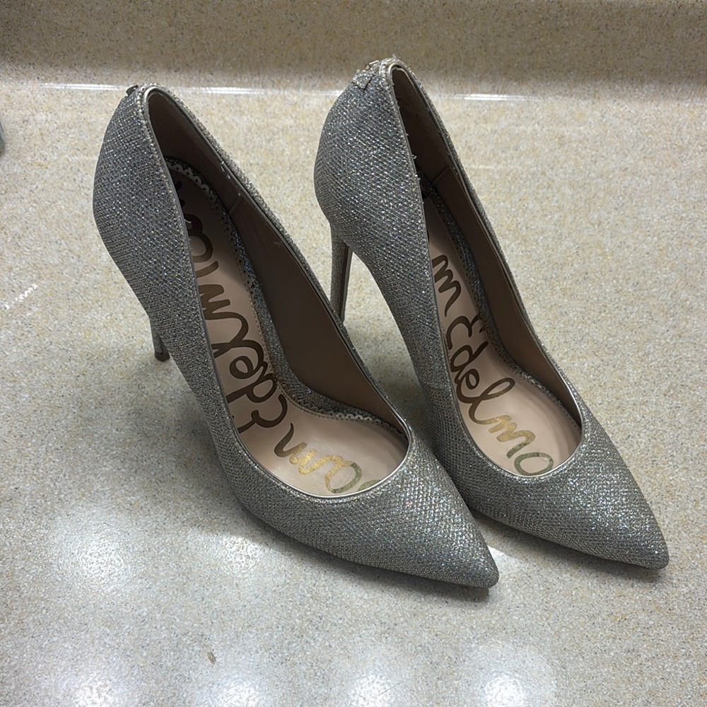 Sam Edelman Silver Glitter Pumps